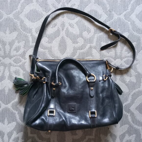 Dooney & Bourke Handbags - FINAL SALE Dooney & Bourke Vintage Bag